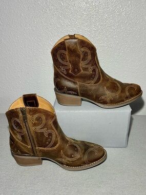 Sterling River western boots